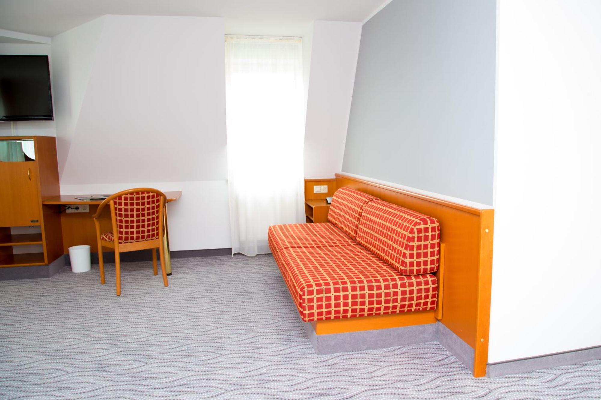 Hotel Kaiserhof Radeberg Chambre photo