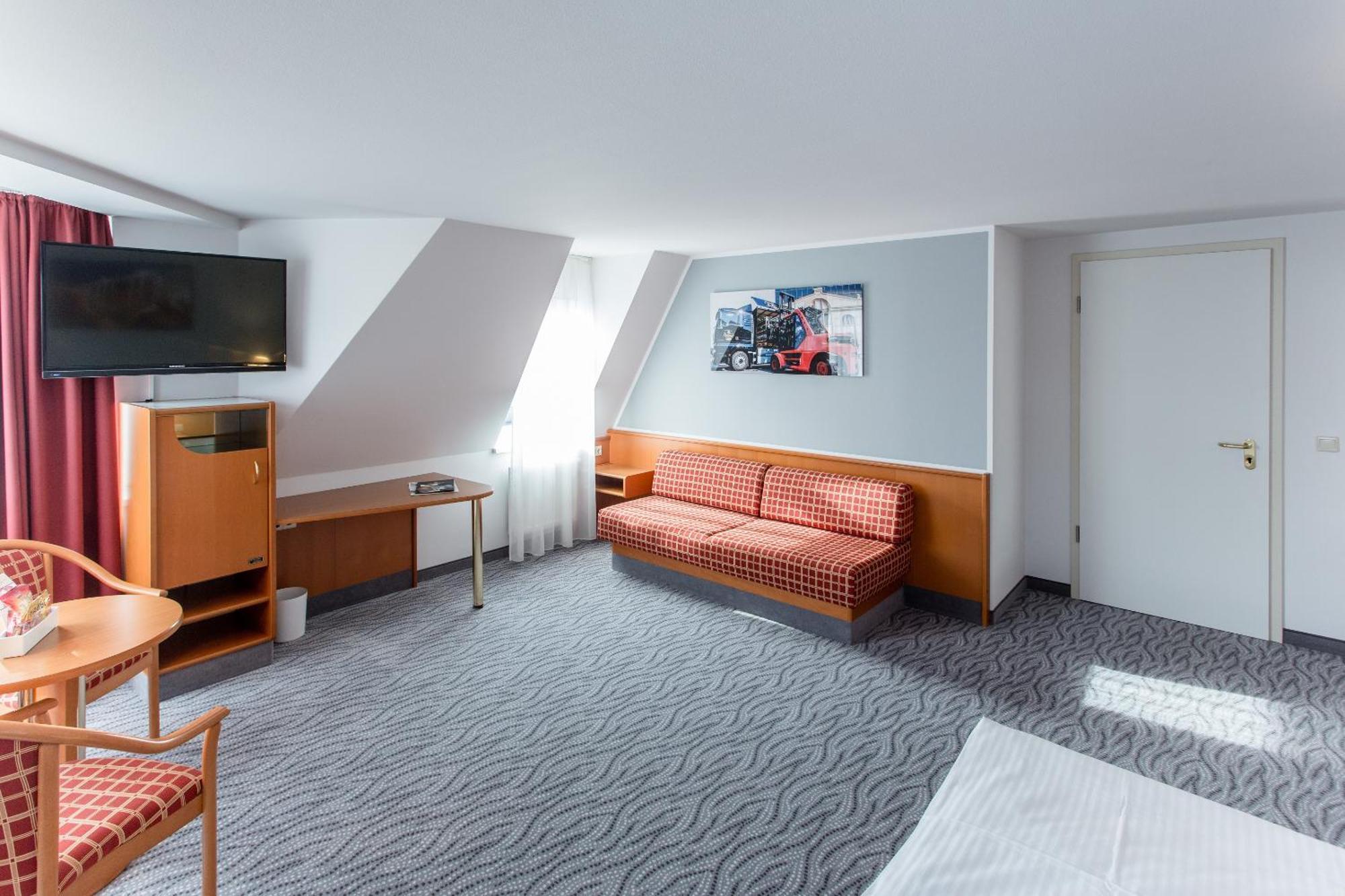 Hotel Kaiserhof Radeberg Extérieur photo