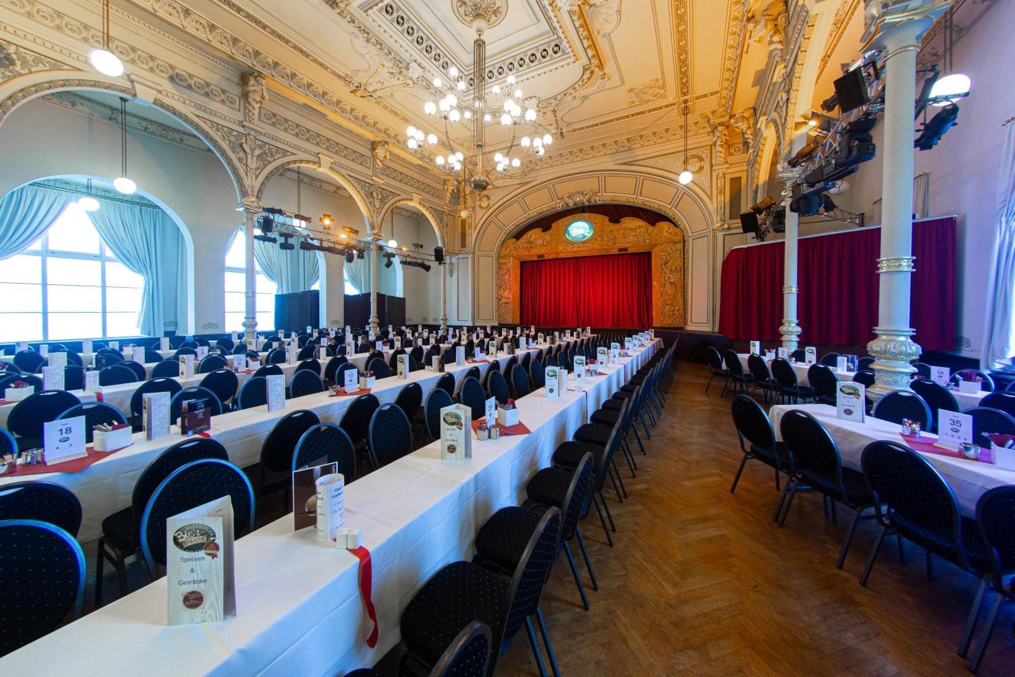 Hotel Kaiserhof Radeberg Extérieur photo