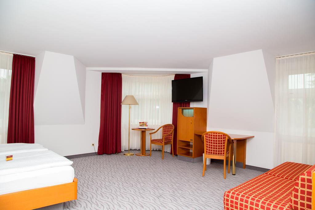 Hotel Kaiserhof Radeberg Chambre photo